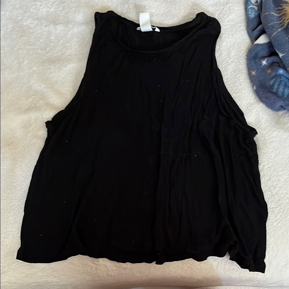 Black Sleeveless Women's Top